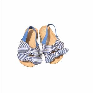 ✨3/$15 Stripped Sandals